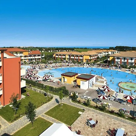 In Villaggio Ai Pini In Lido Altanea Apartment Caorle