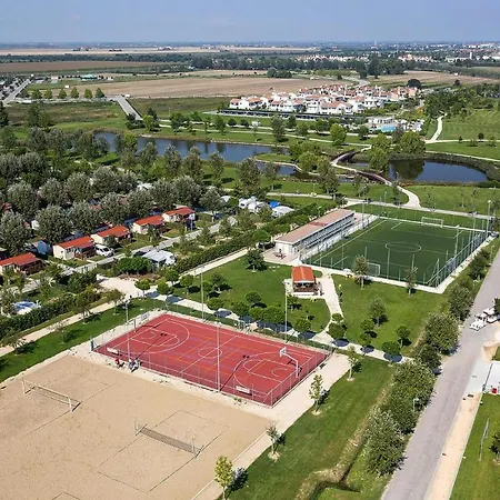 In Villaggio Ai Pini In Lido Altanea *