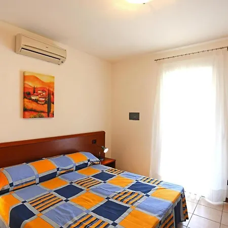 In Villaggio Ai Pini In Lido Altanea Apartment *